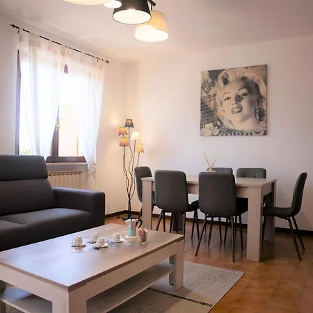 Casa Silvy Апартаменты Бавено